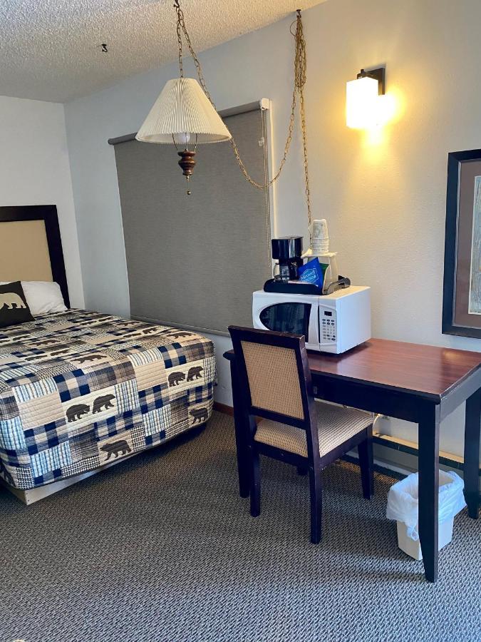 Holiday Lodge Cody Εξωτερικό φωτογραφία