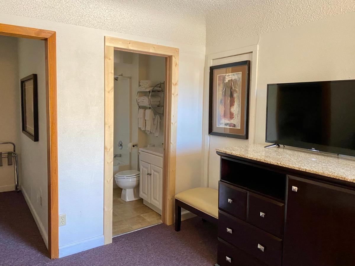 Holiday Lodge Cody Εξωτερικό φωτογραφία
