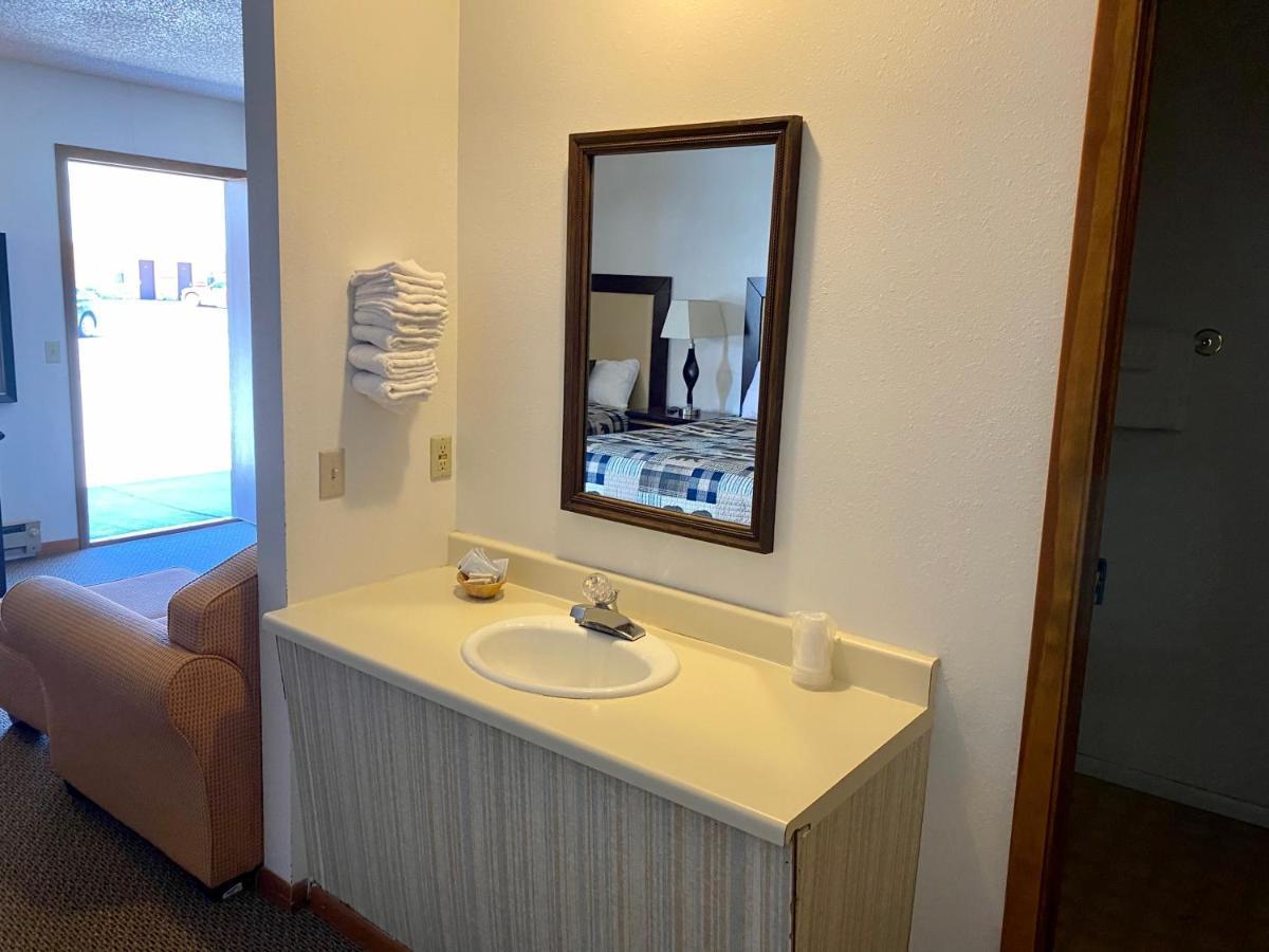 Holiday Lodge Cody Εξωτερικό φωτογραφία